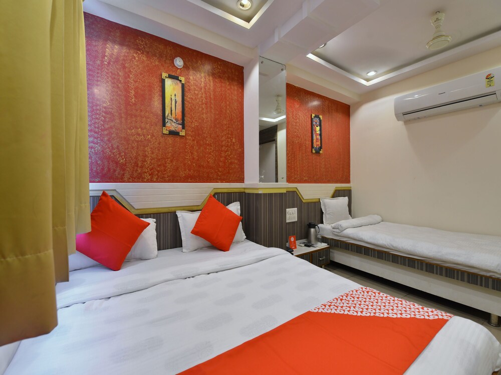 Hotel A R Ganpati Plaza By OYO Rooms