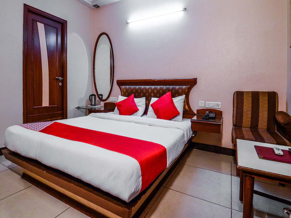 Hotel Ratnawali by OYO Rooms