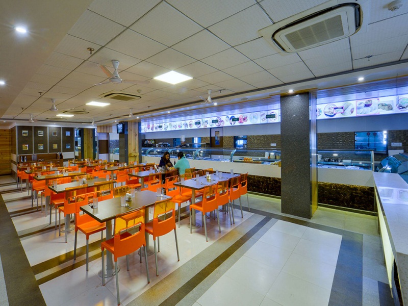 Hotel Shri Ram Empire