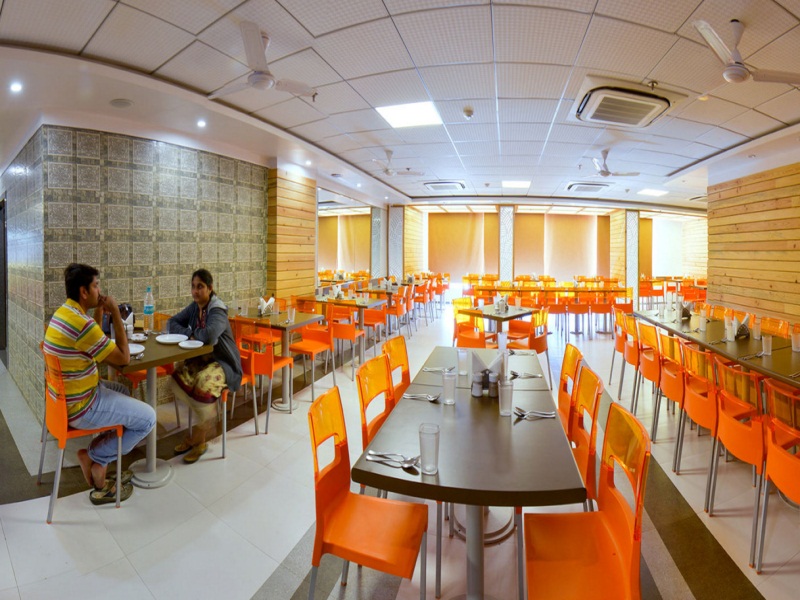 Hotel Shri Ram Empire