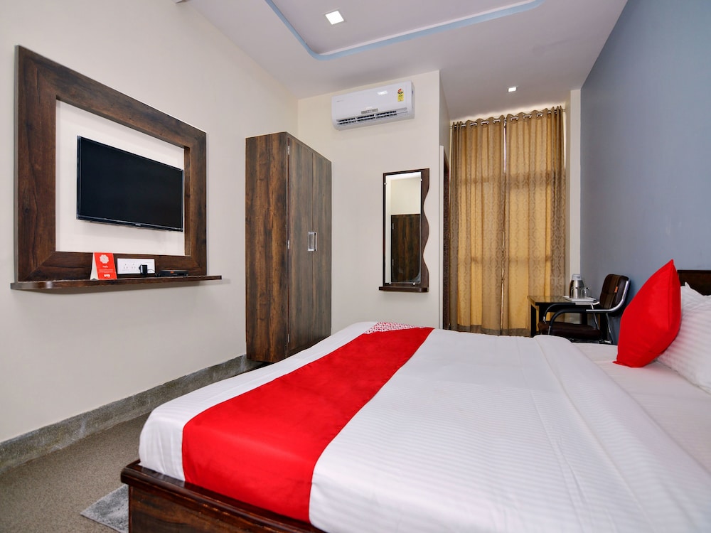 Raj Shree Guest House By OYO Rooms