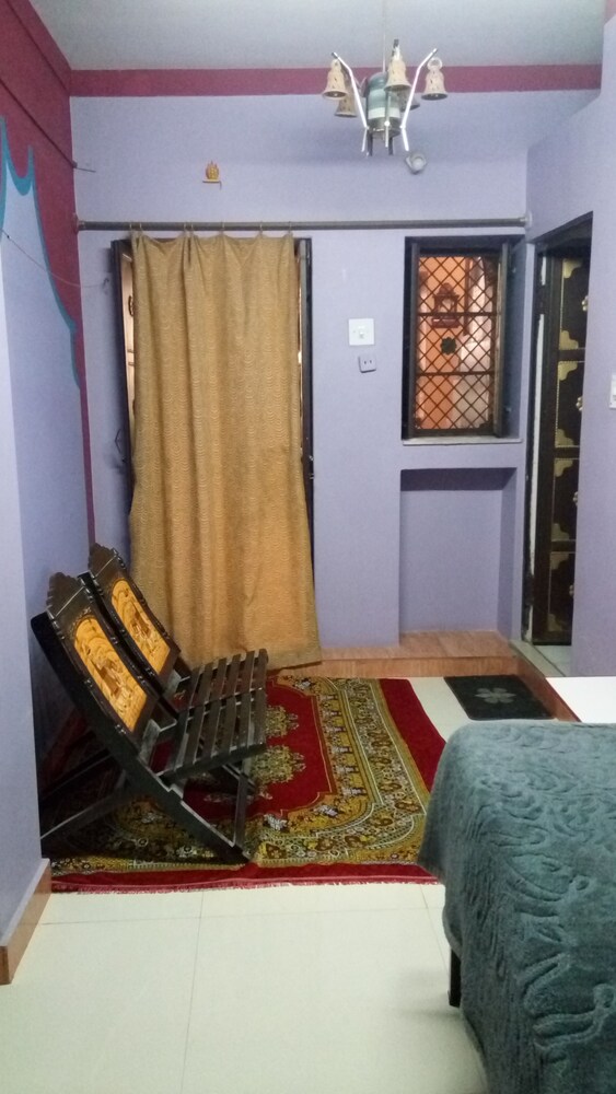 Shyam Palace Guest House