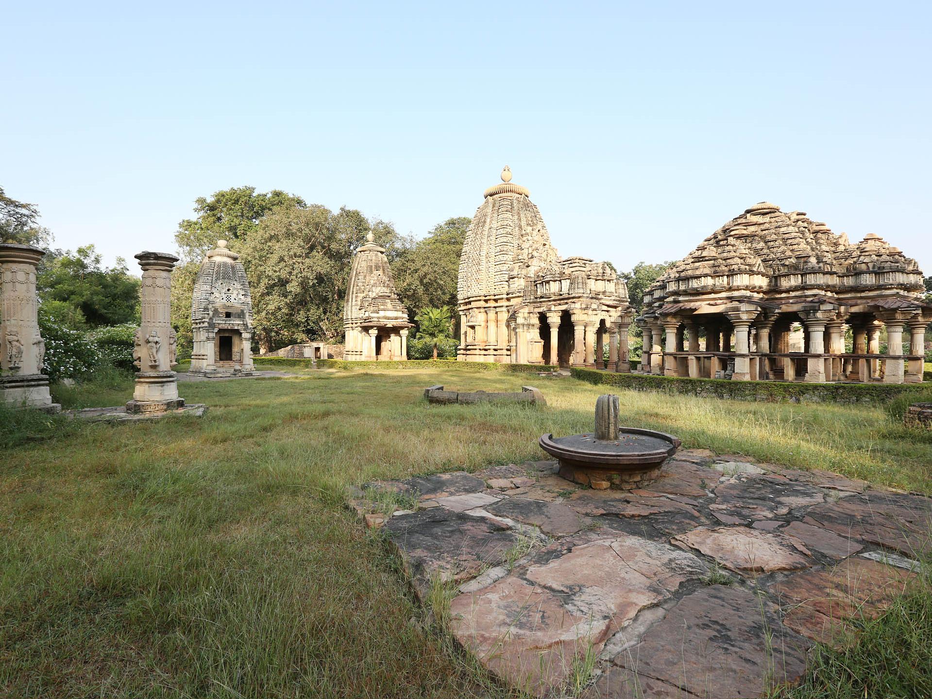 Bhainsrorgarh Fort Hotel