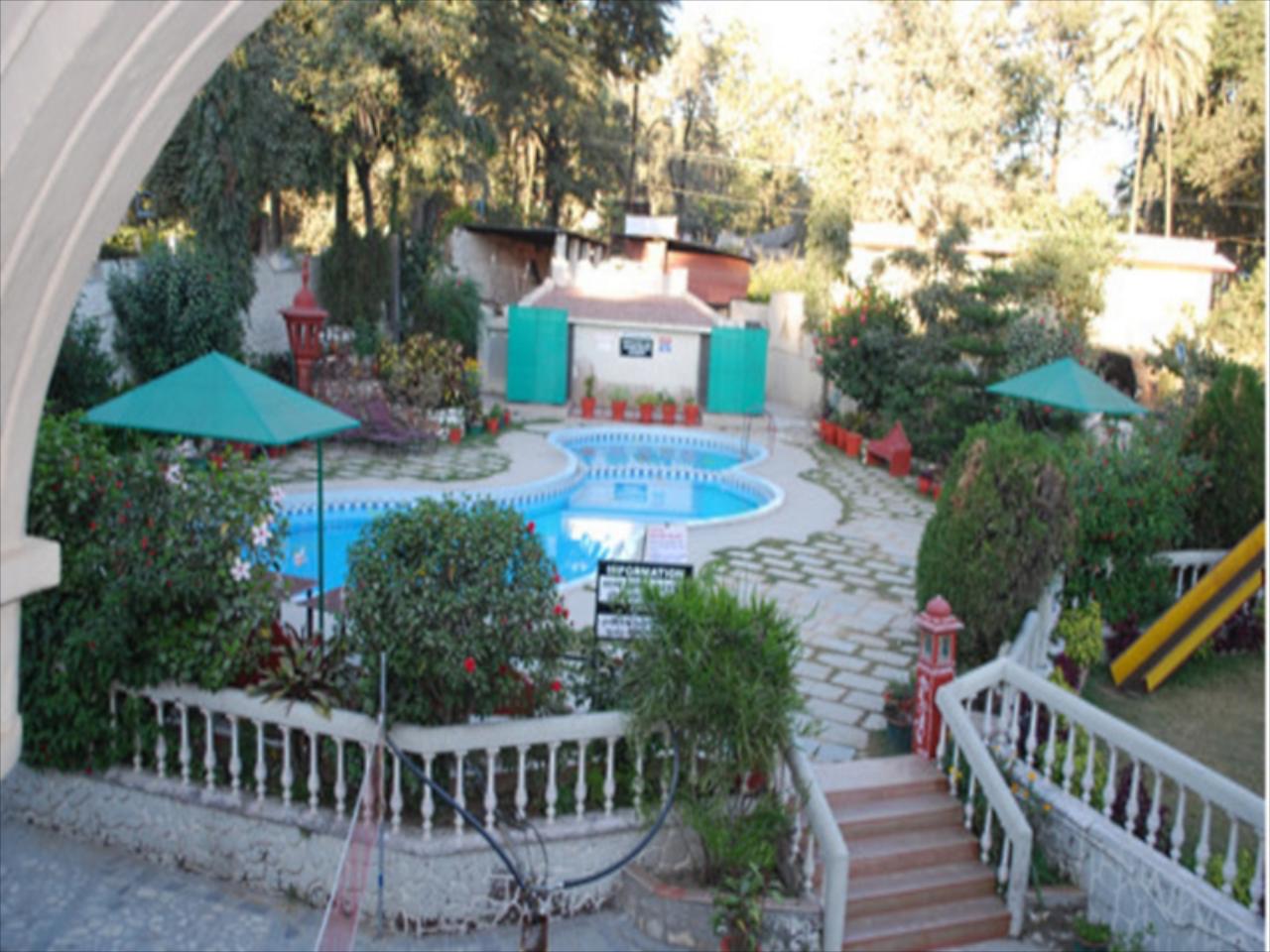Hotel Savera Palace