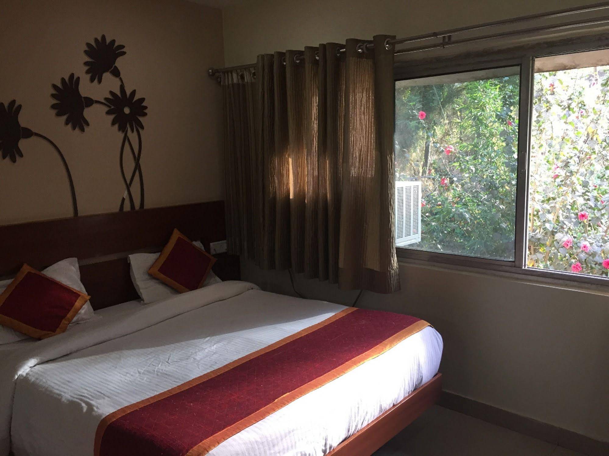 Hotel Sunset Inn
