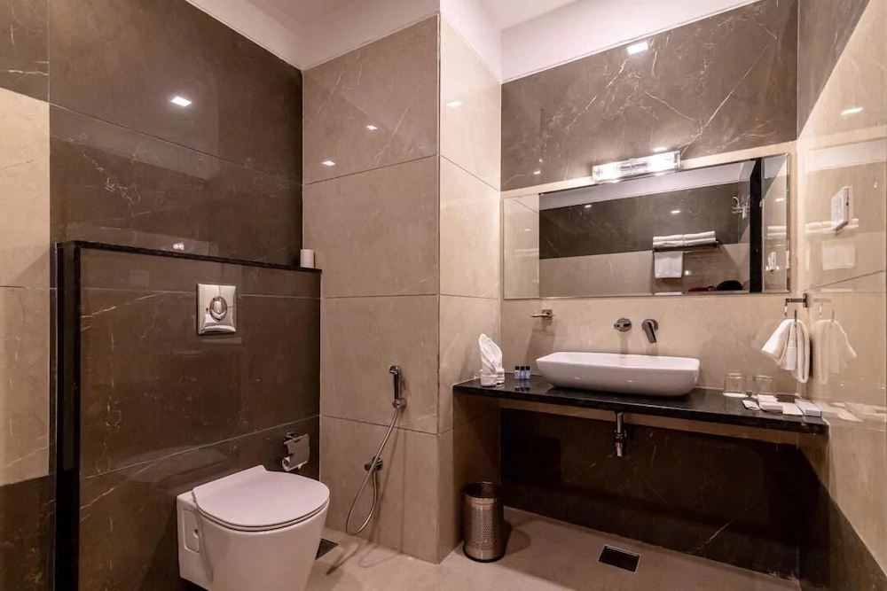 Savitri Resorts