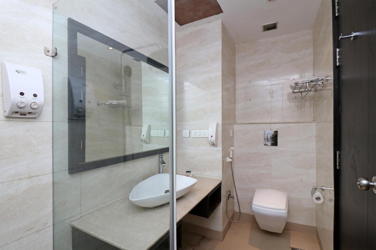 Joy Inn & Suites by OYO Rooms