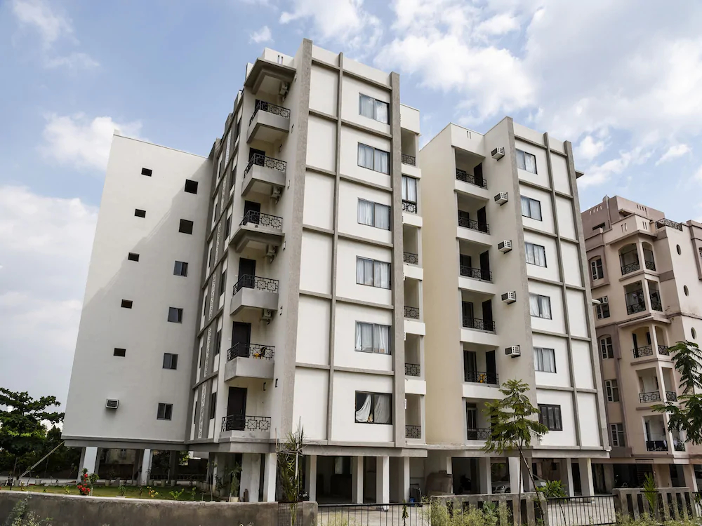 Amar Kunj Apartment by OYO Rooms