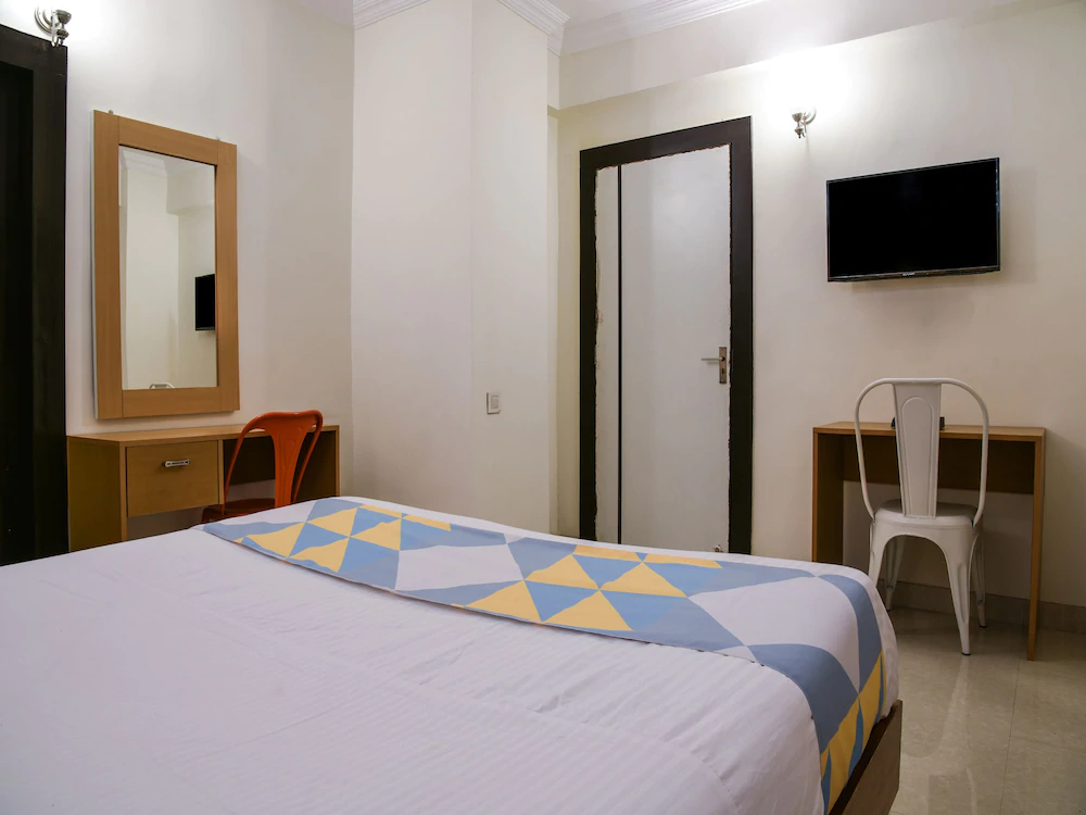 Amar Kunj Apartment by OYO Rooms