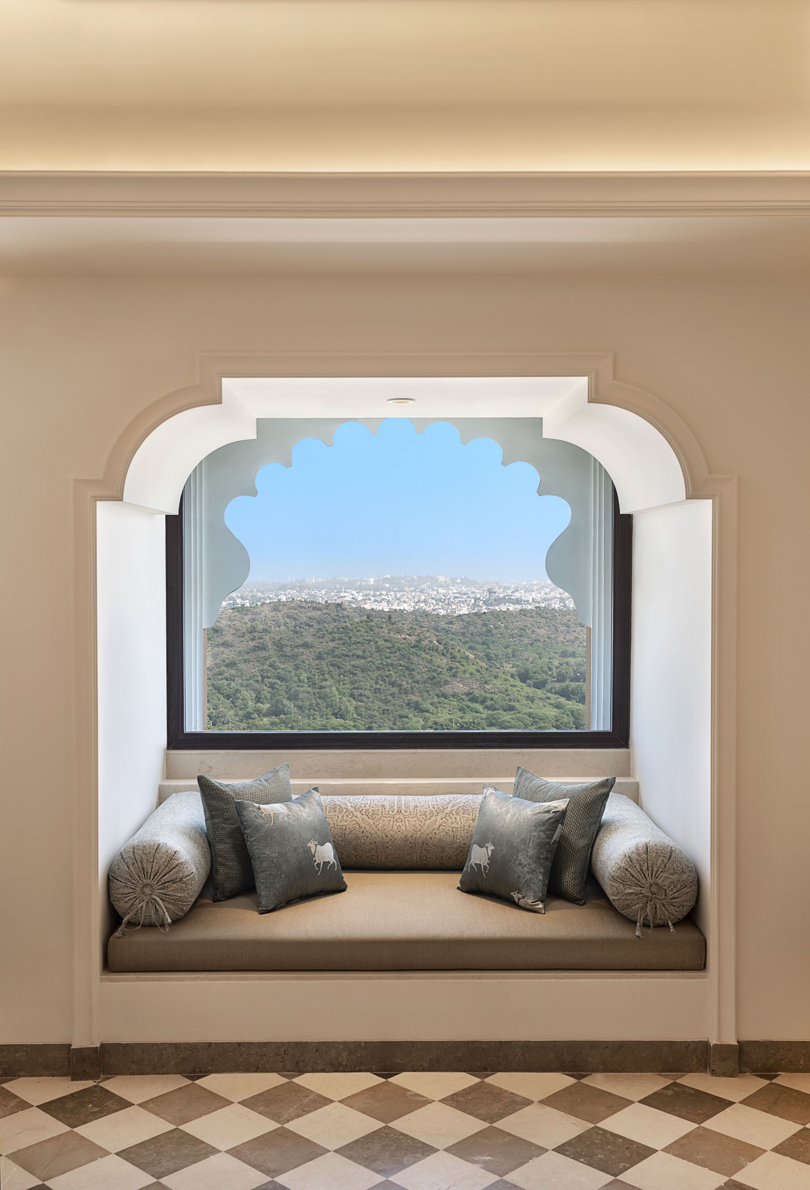 Aurika Hotels