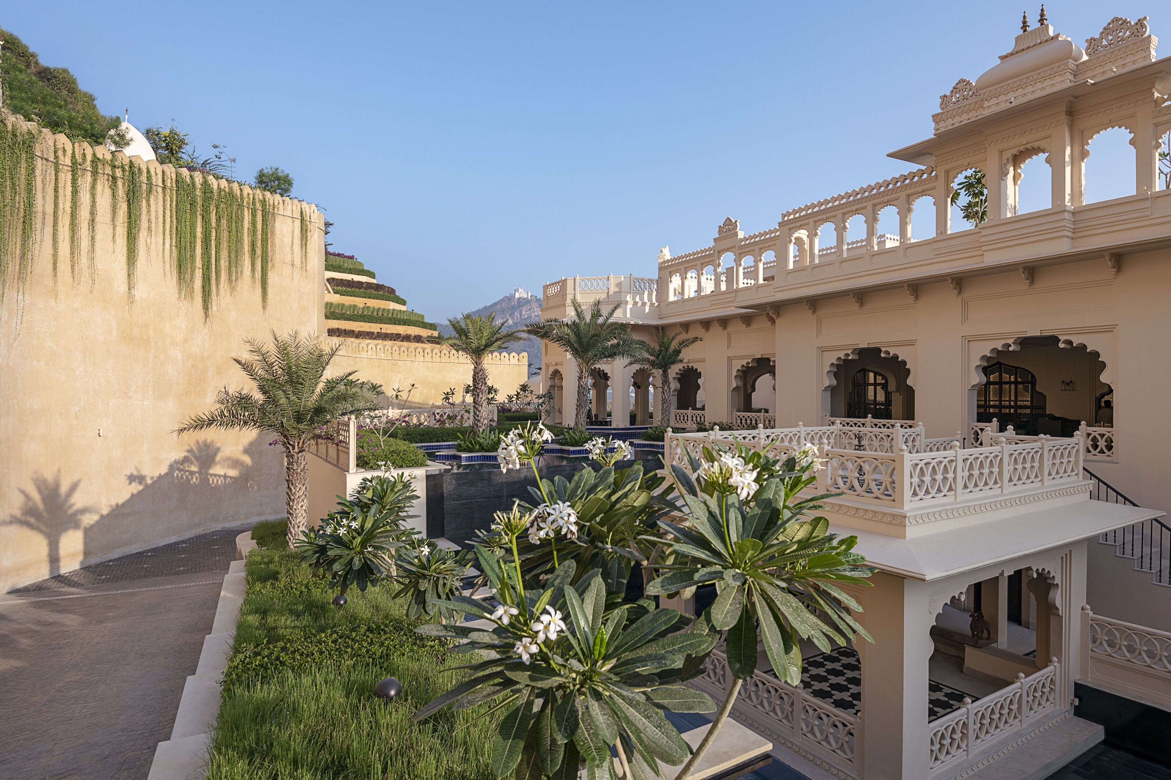 Aurika Hotels