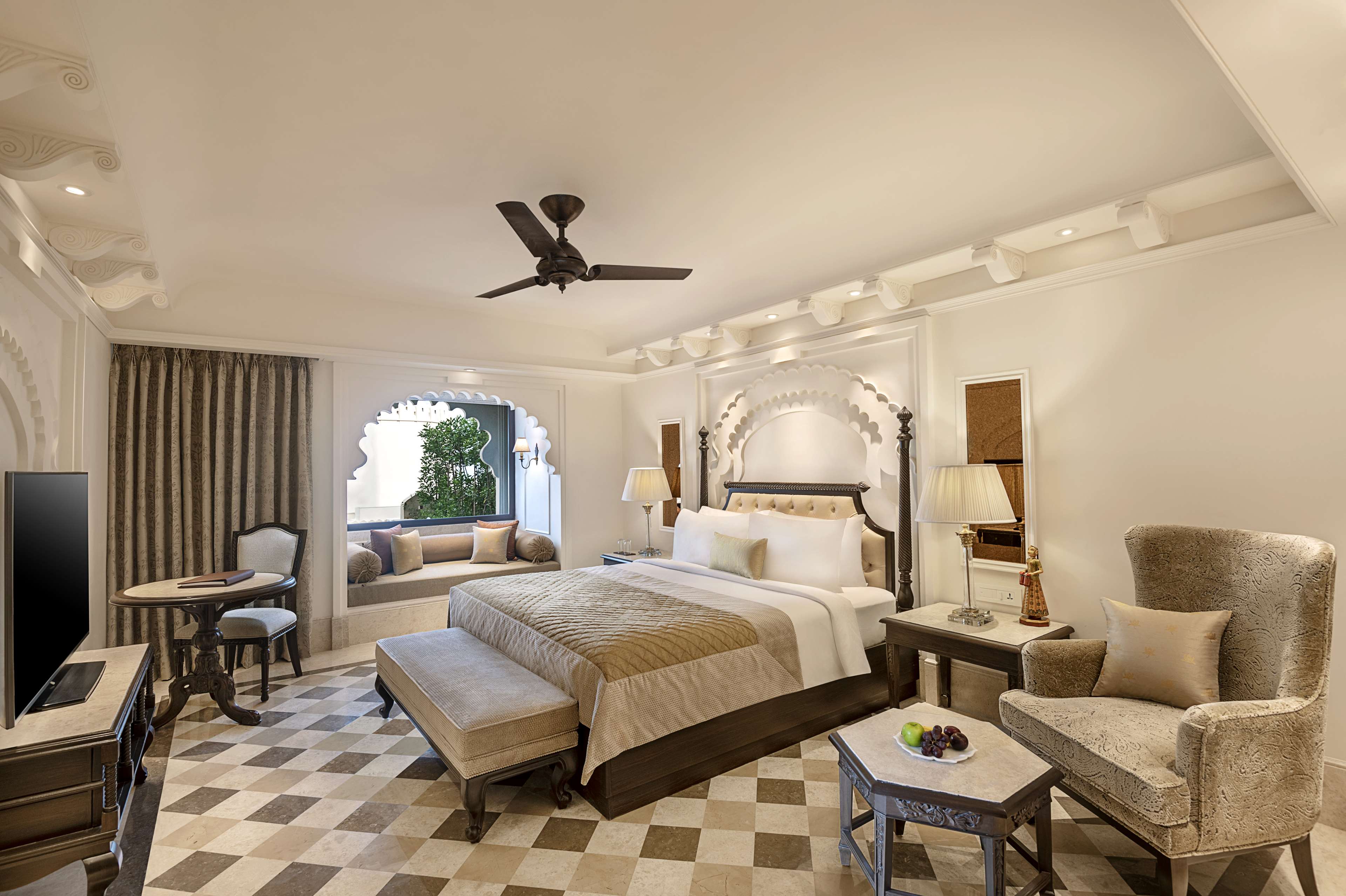 Aurika Hotels