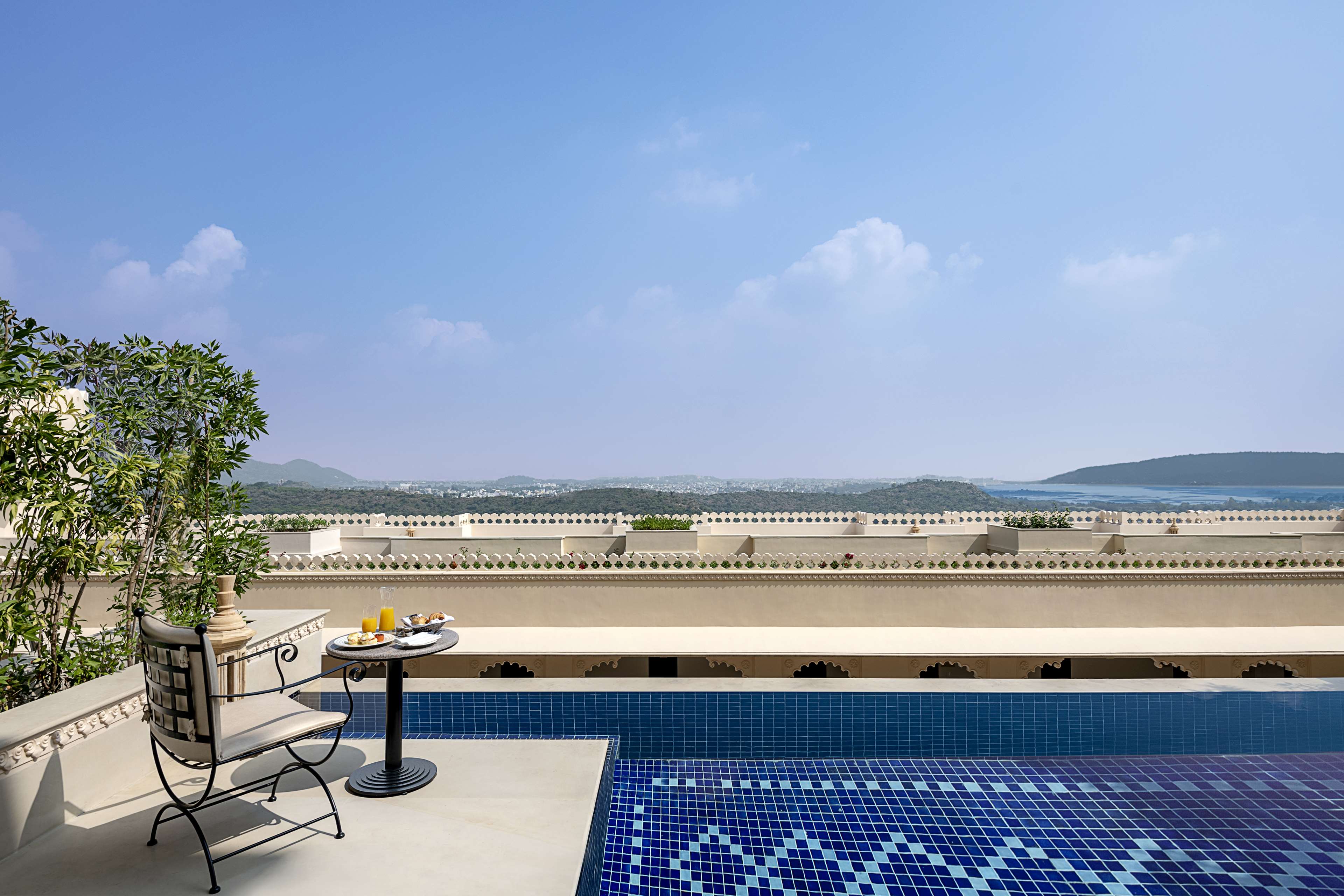 Aurika Hotels