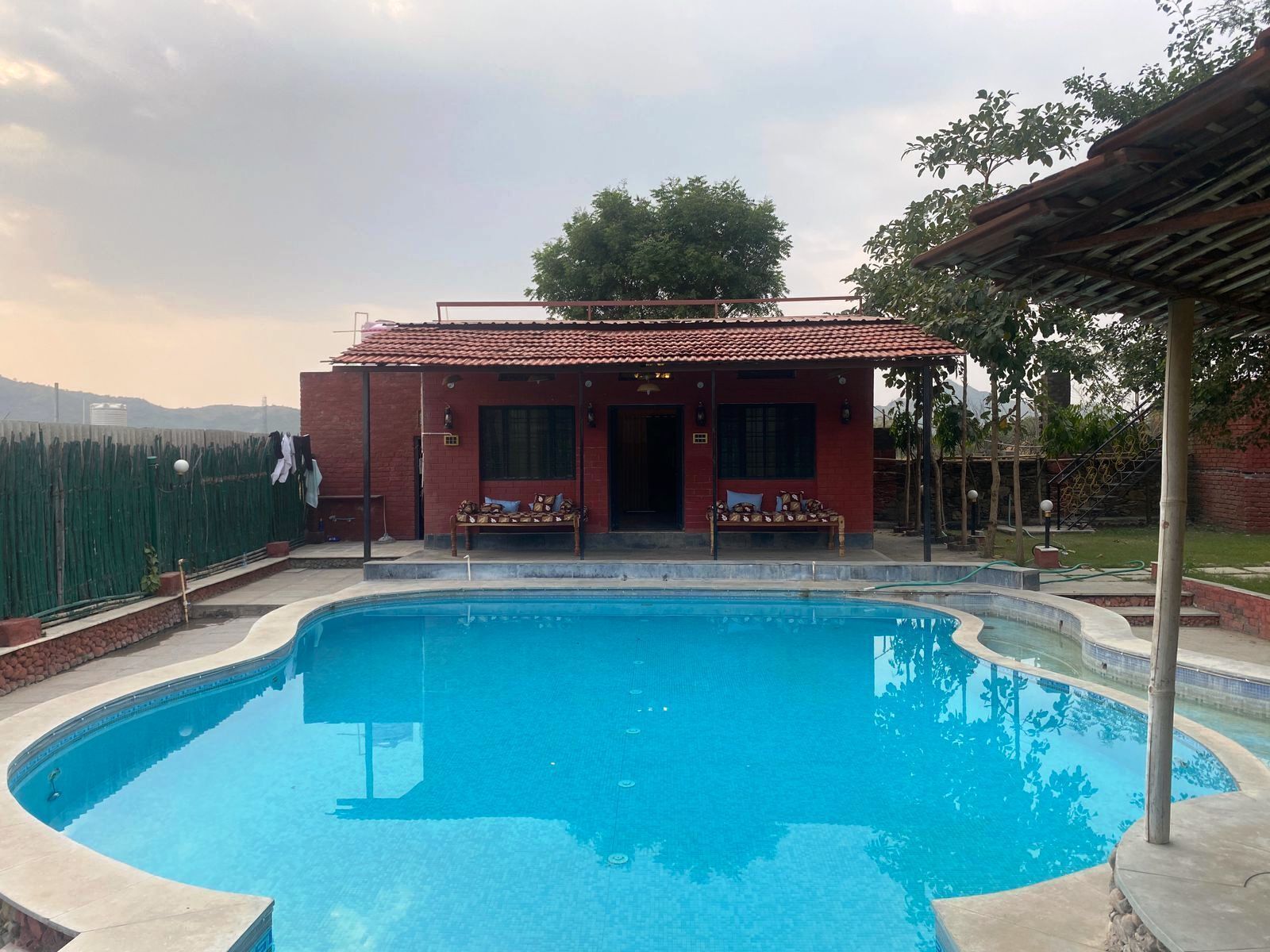 Gobravo Resort Udaipur