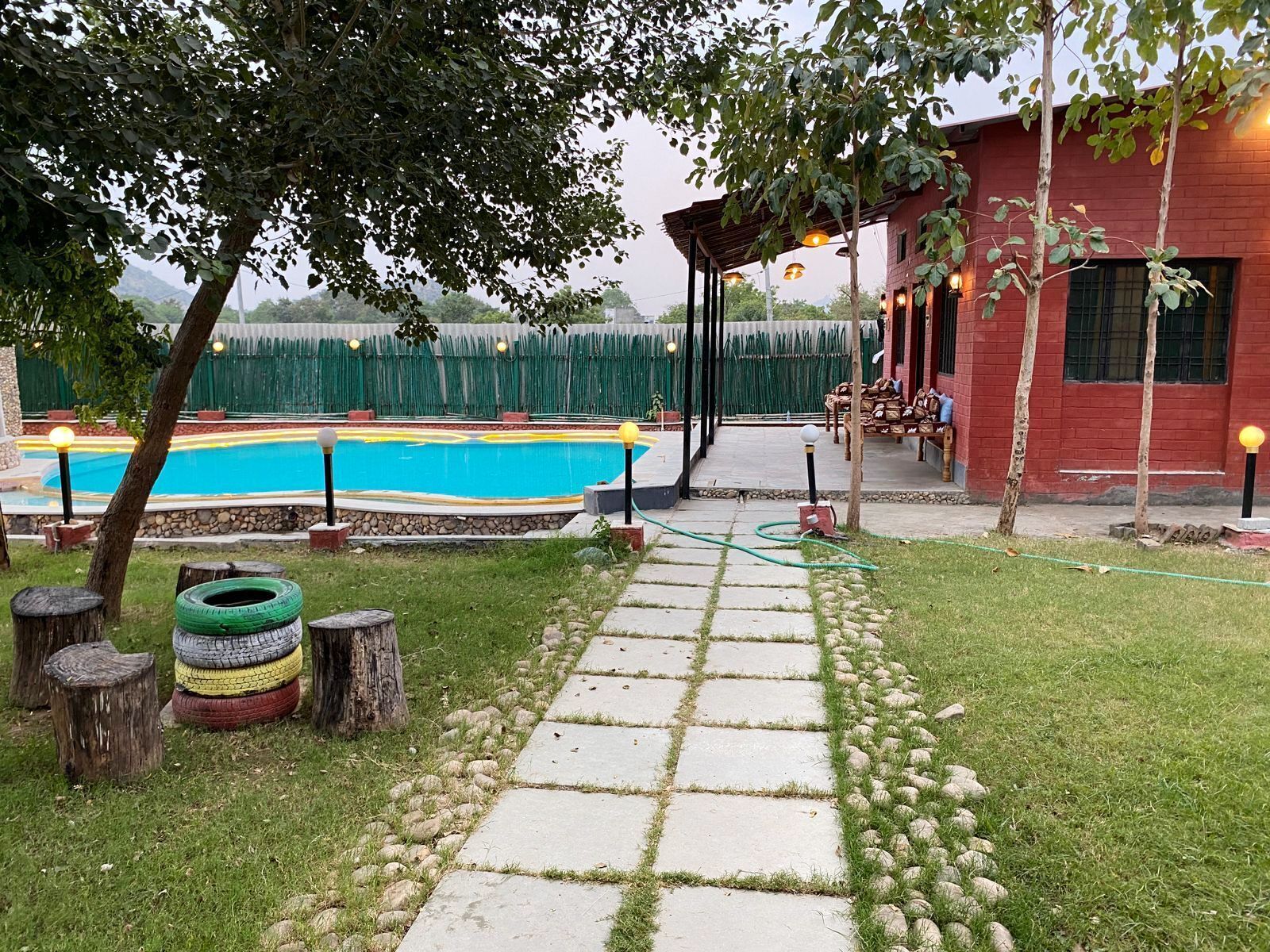 Gobravo Resort Udaipur
