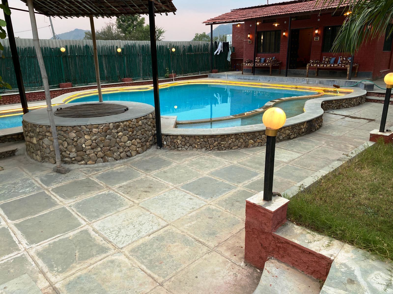 Gobravo Resort Udaipur