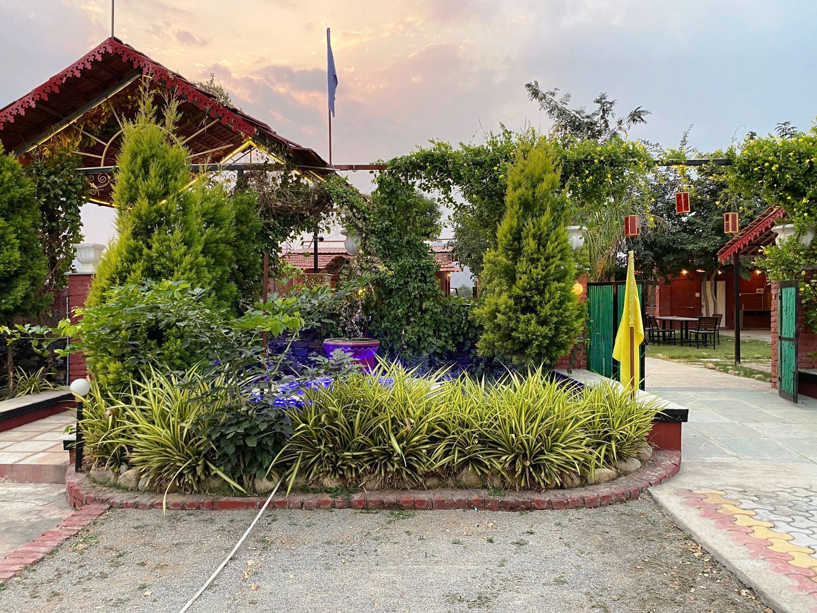 Gobravo Resort Udaipur