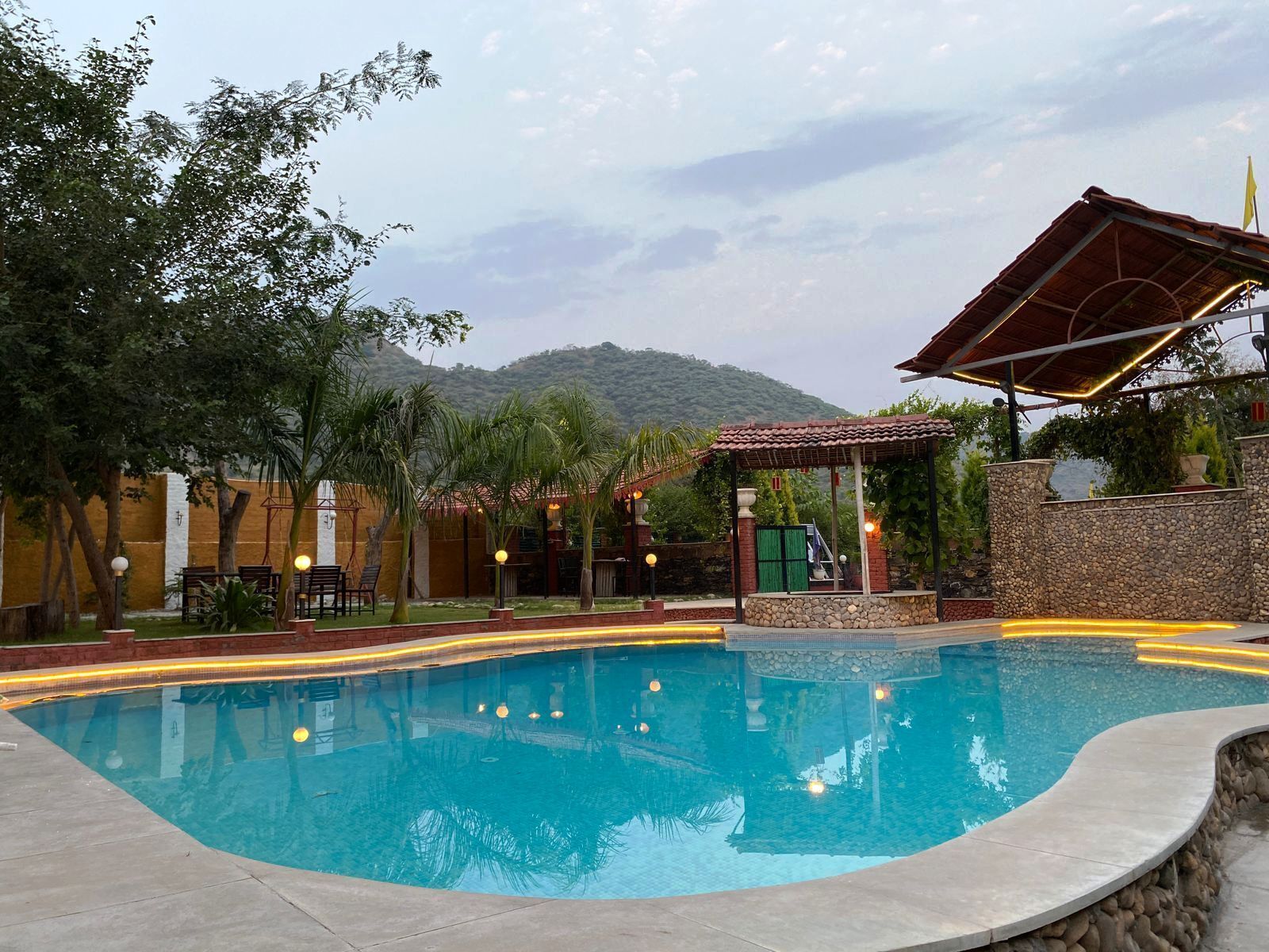 Gobravo Resort Udaipur