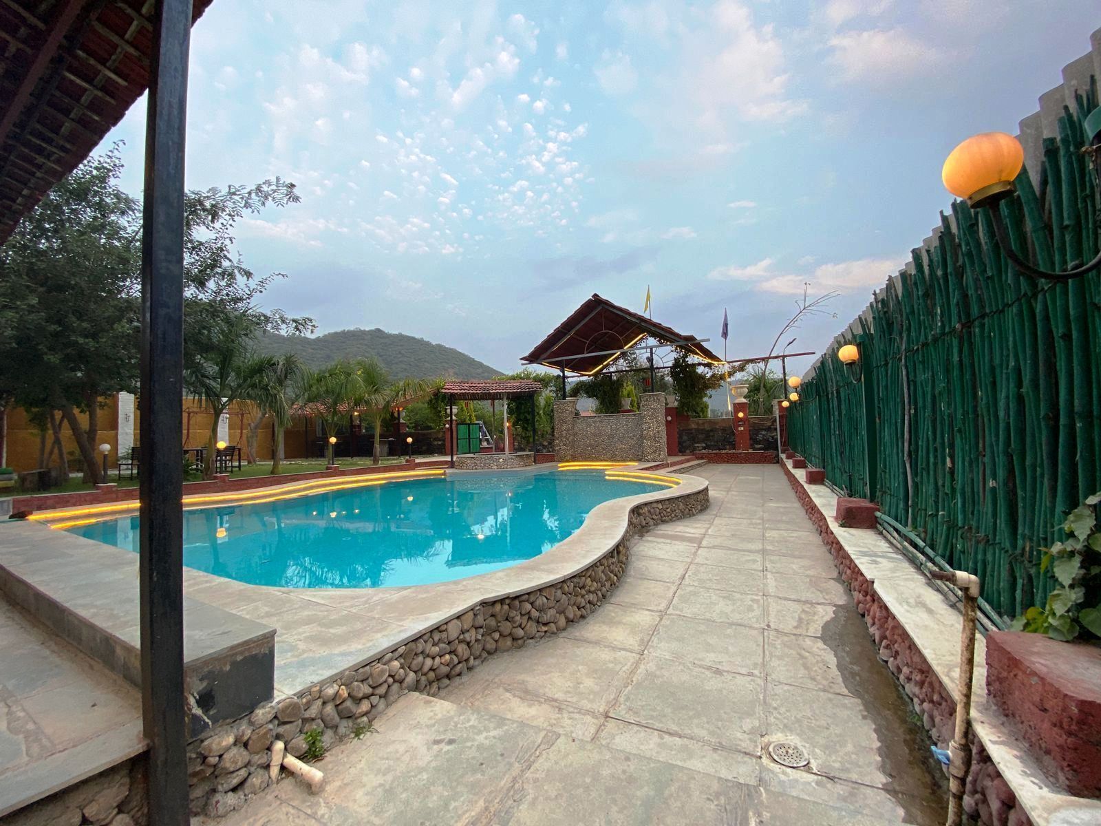 Gobravo Resort Udaipur