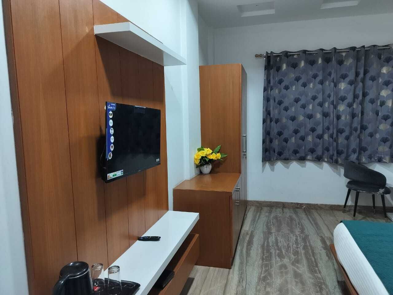 Hotel Brij Palace & Restaurant