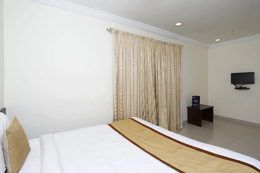 Hotel Golden Wings