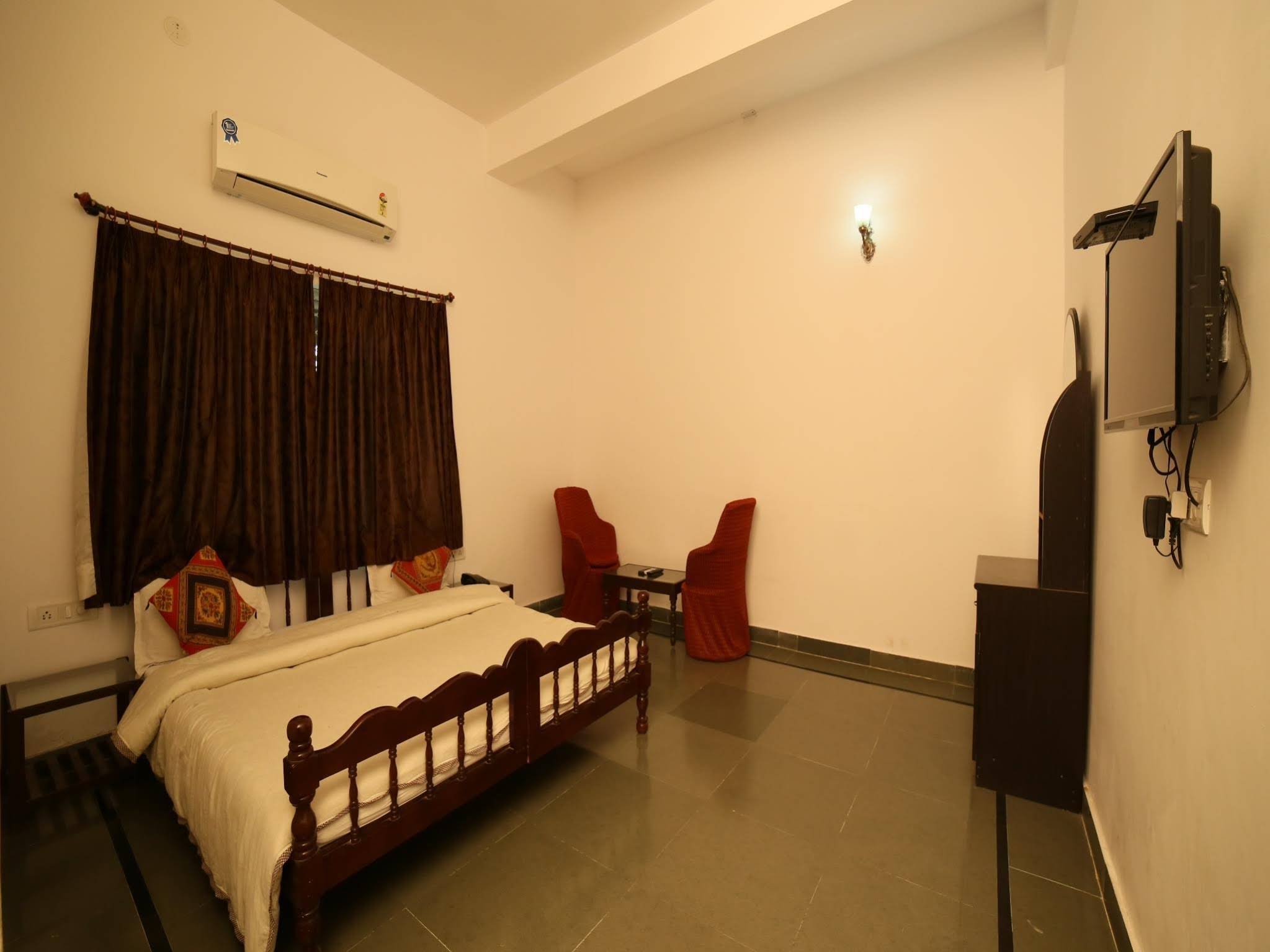 Hotel Manwar