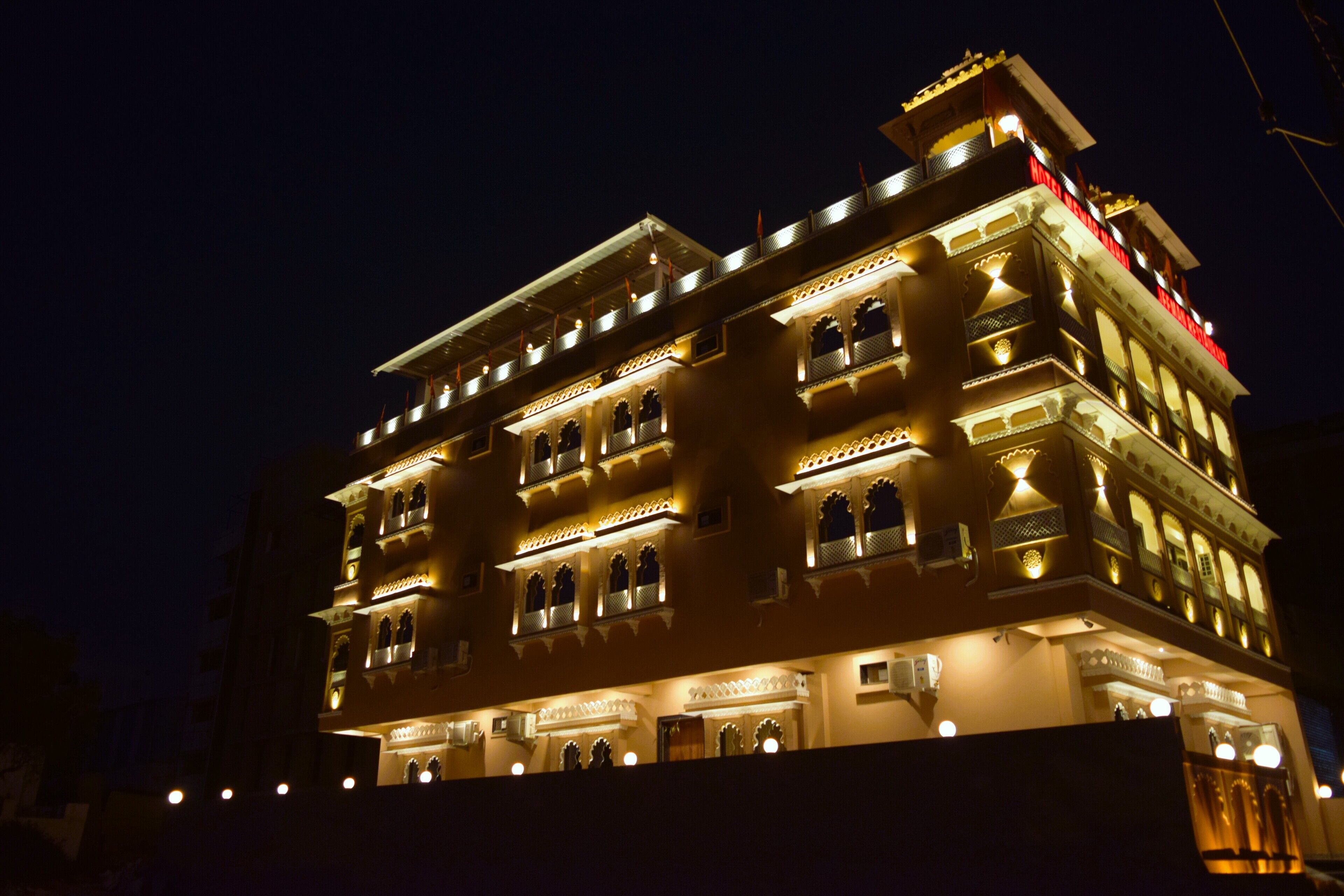 Hotel Mewar Mahal