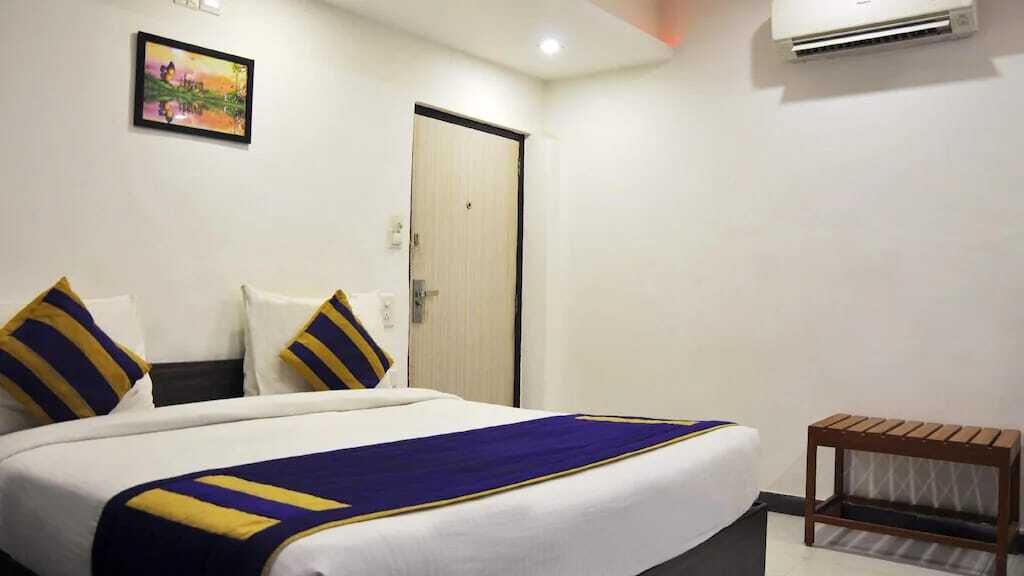 Hotel Opera Inn