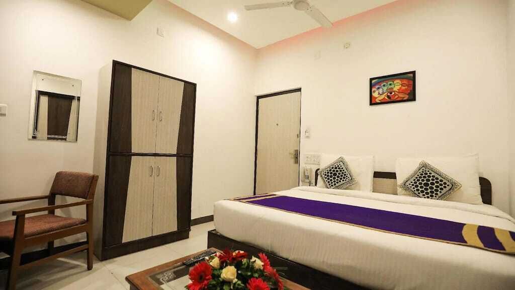 Hotel Opera Inn