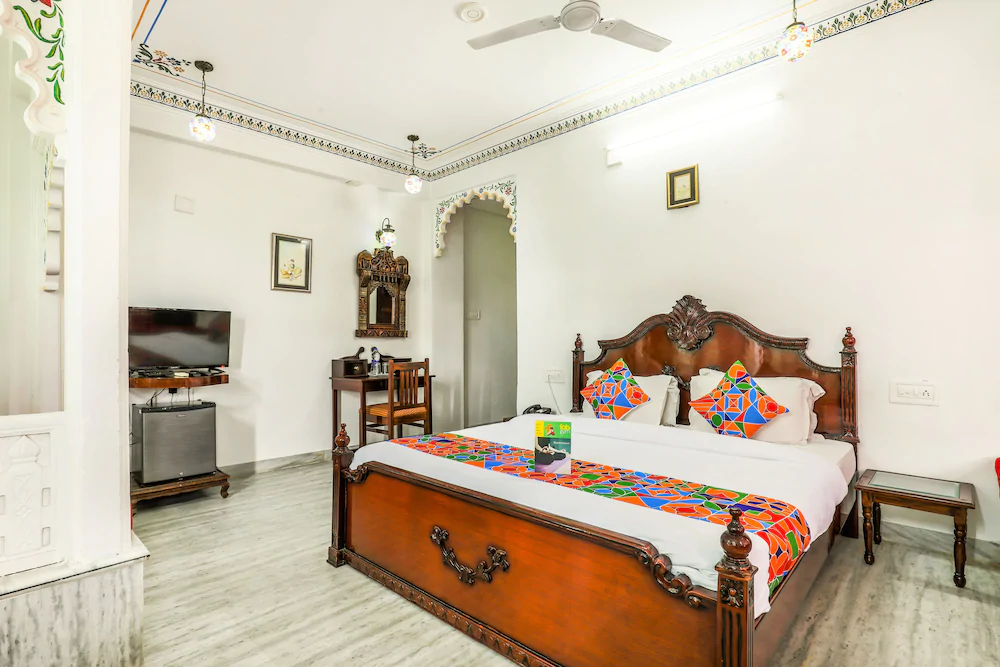 Hotel Pichola Haveli by FabHotels