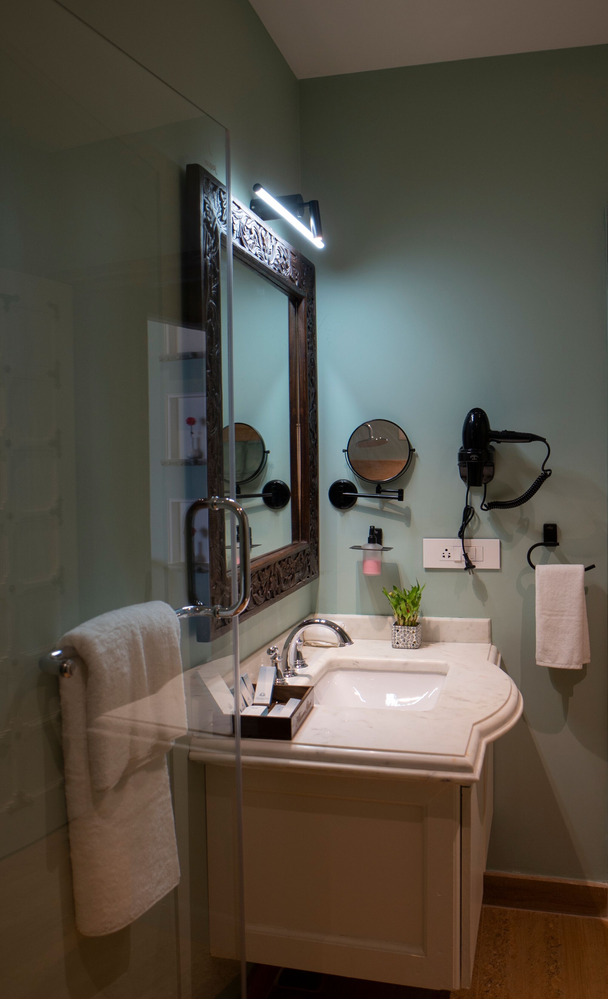 Khamma Ghani A Boutique Hotel