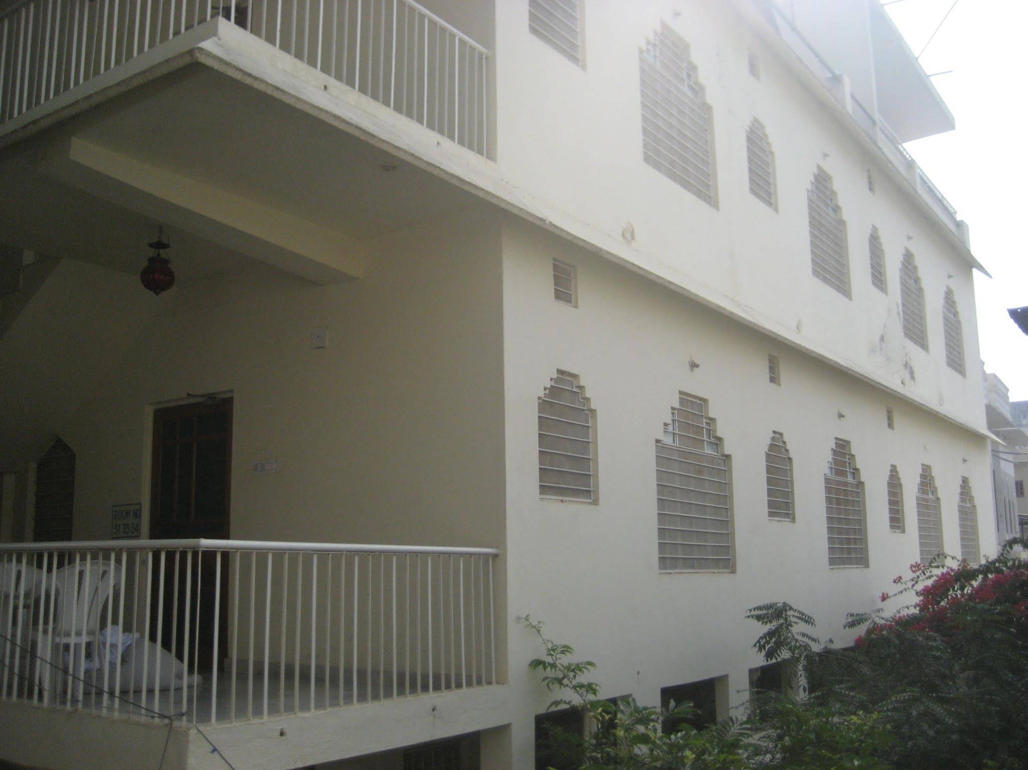 Lalghat Guest House