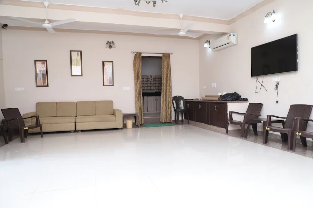 Mewar Mansion by Vista Rooms