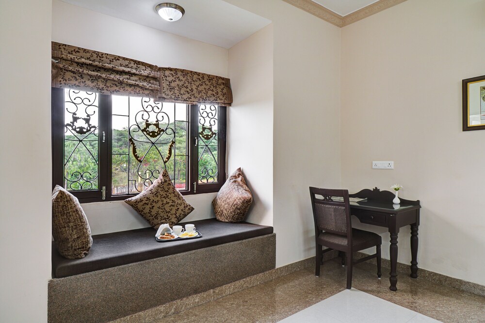 Mewar Mansion by Vista Rooms