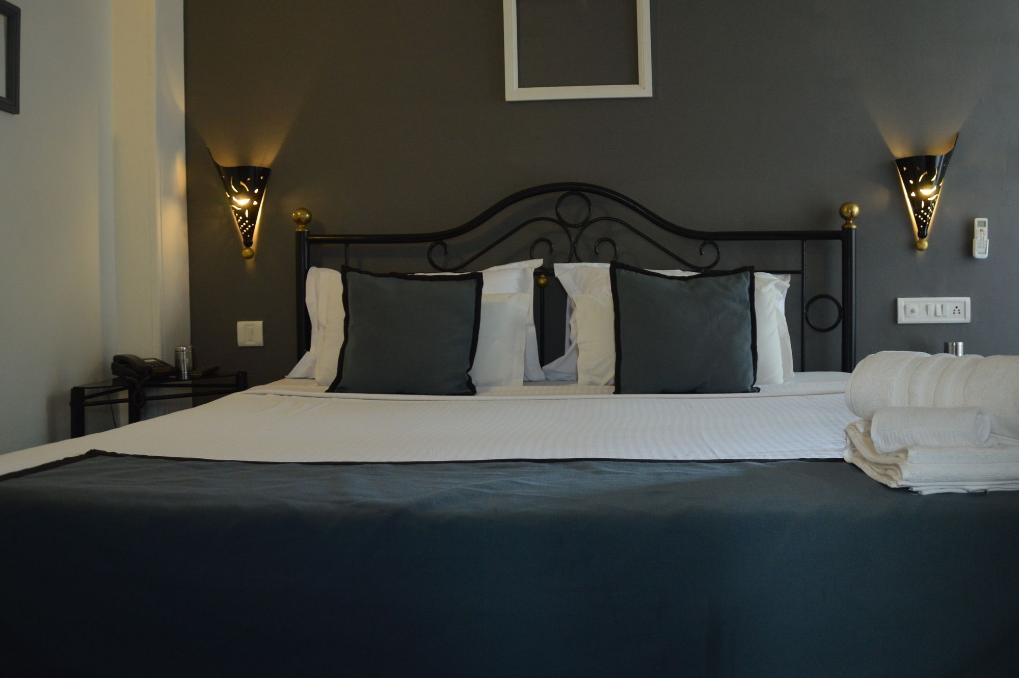 The Red Pier By Downtown Udaipur