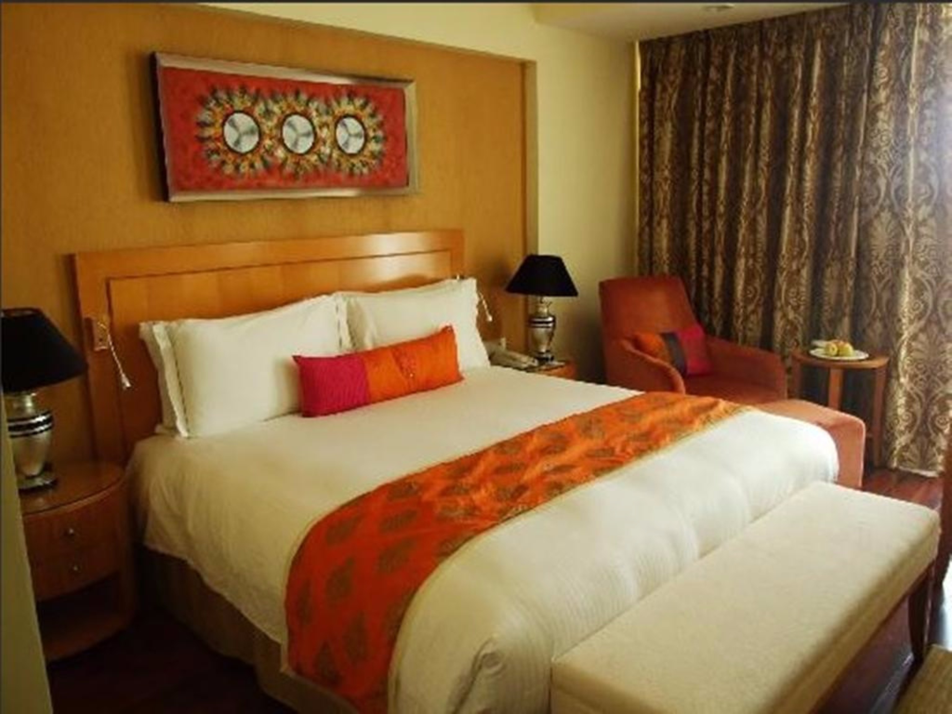 Radisson Blu Udaipur Palace Resort & Spa