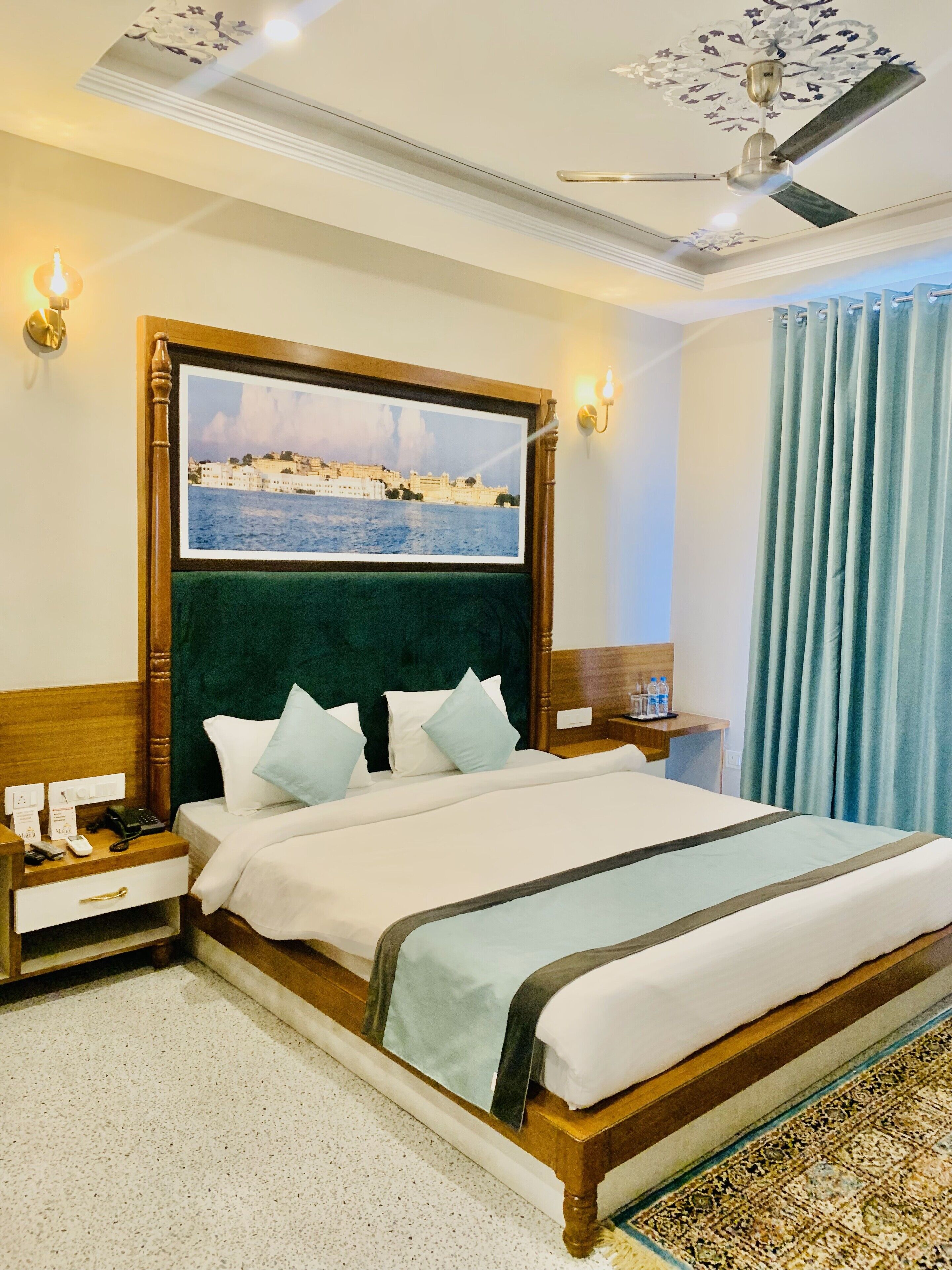 Shree Ji Mahal Hotel