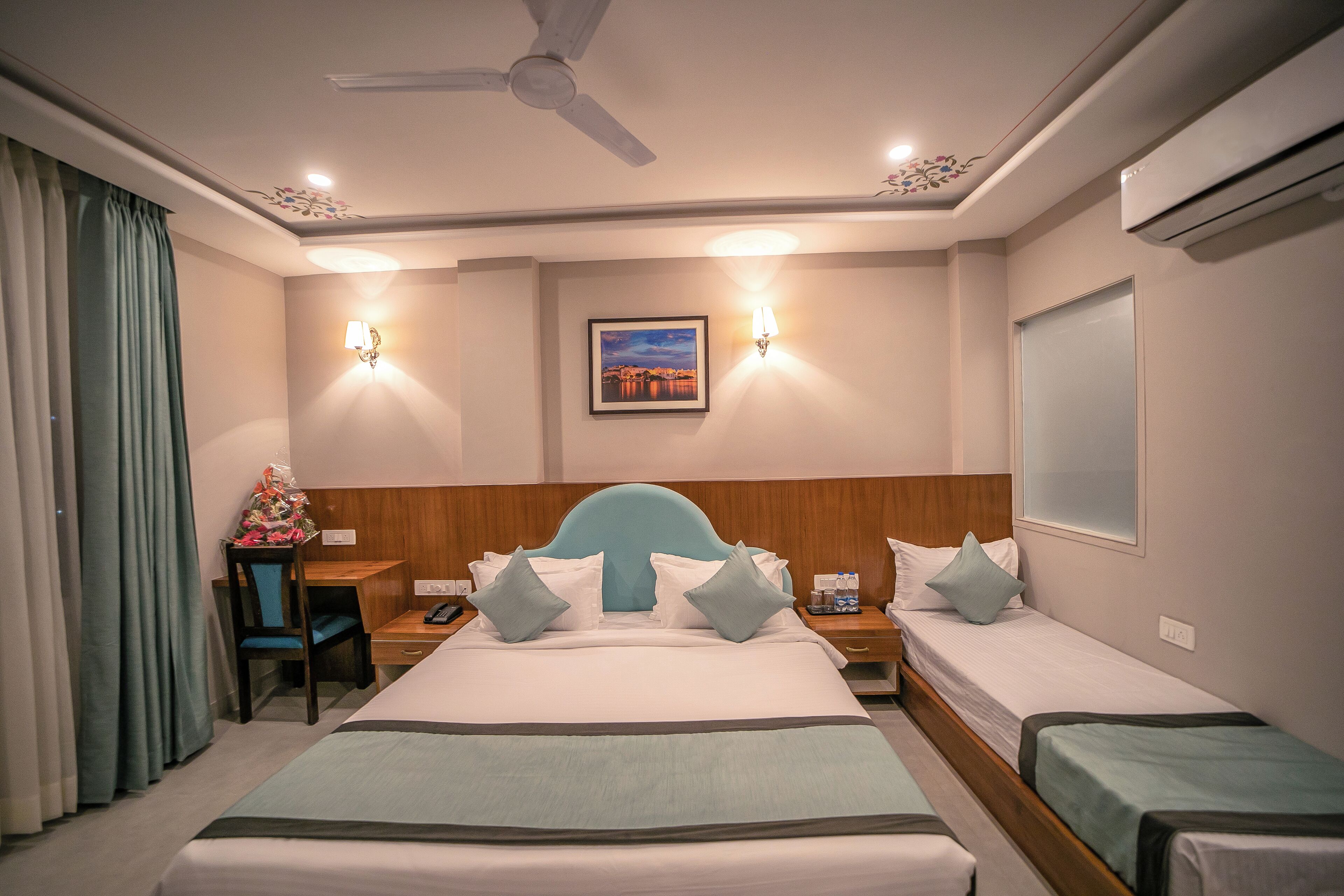 Shree Ji Mahal Hotel