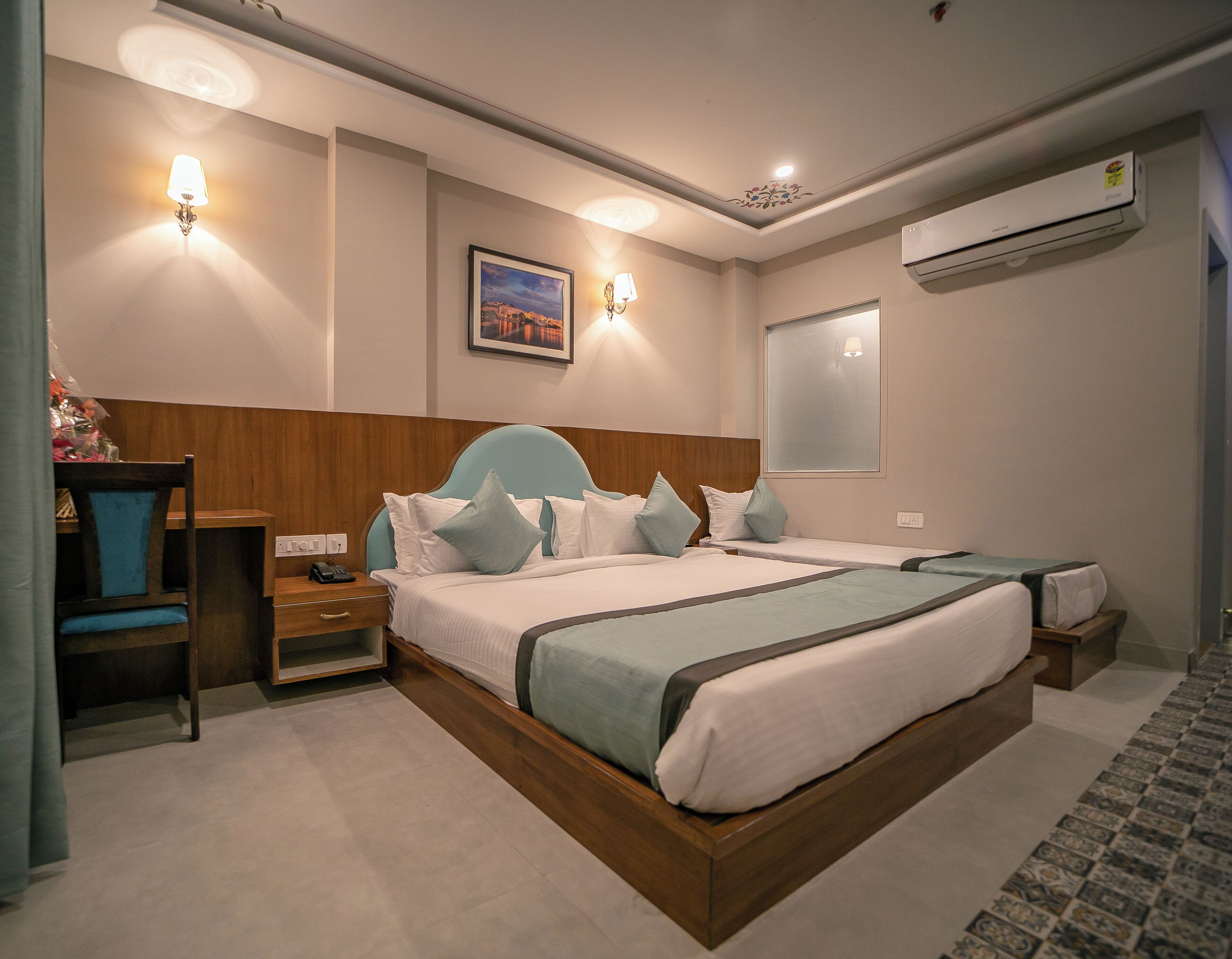 Shree Ji Mahal Hotel