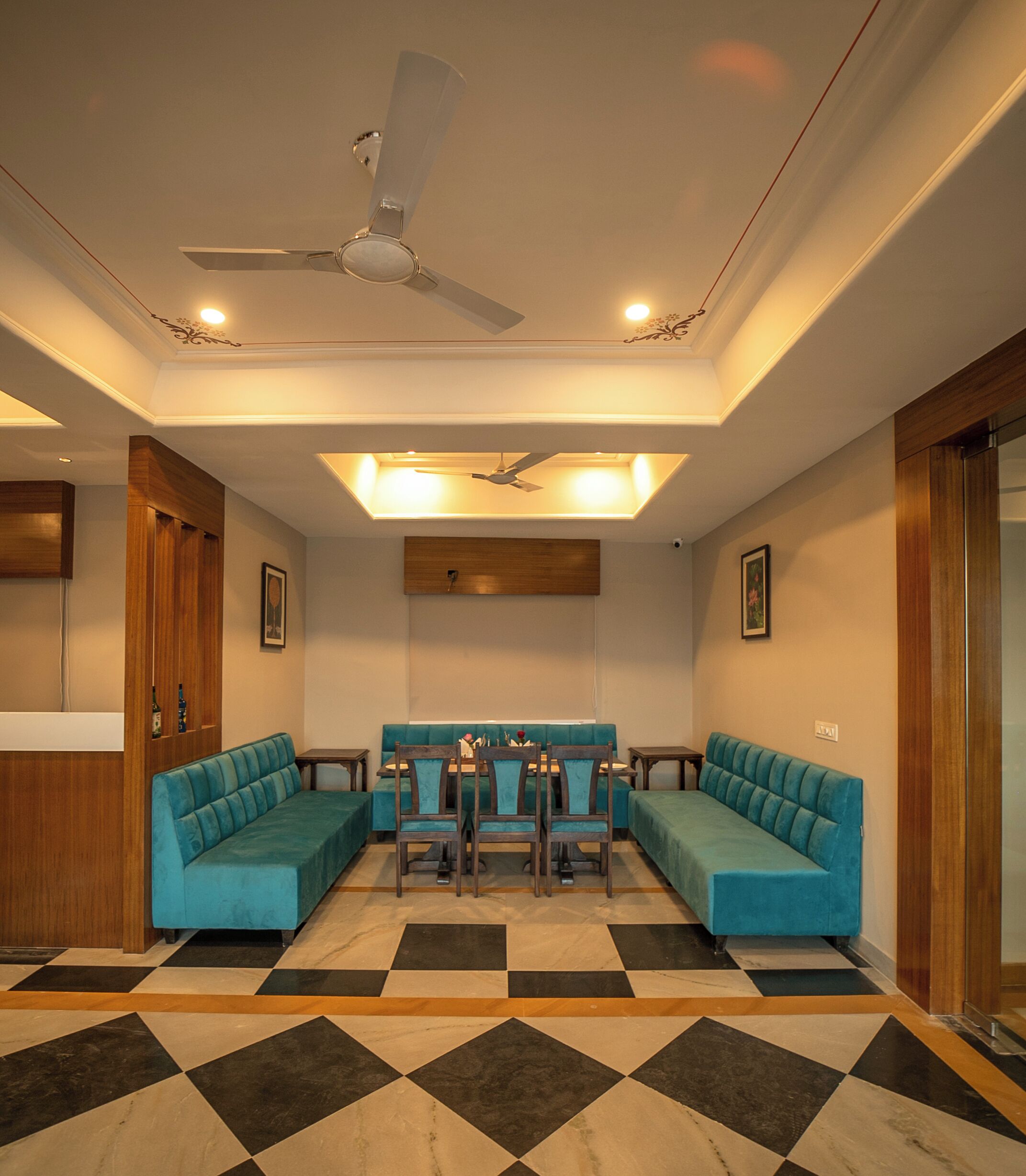 Shree Ji Mahal Hotel