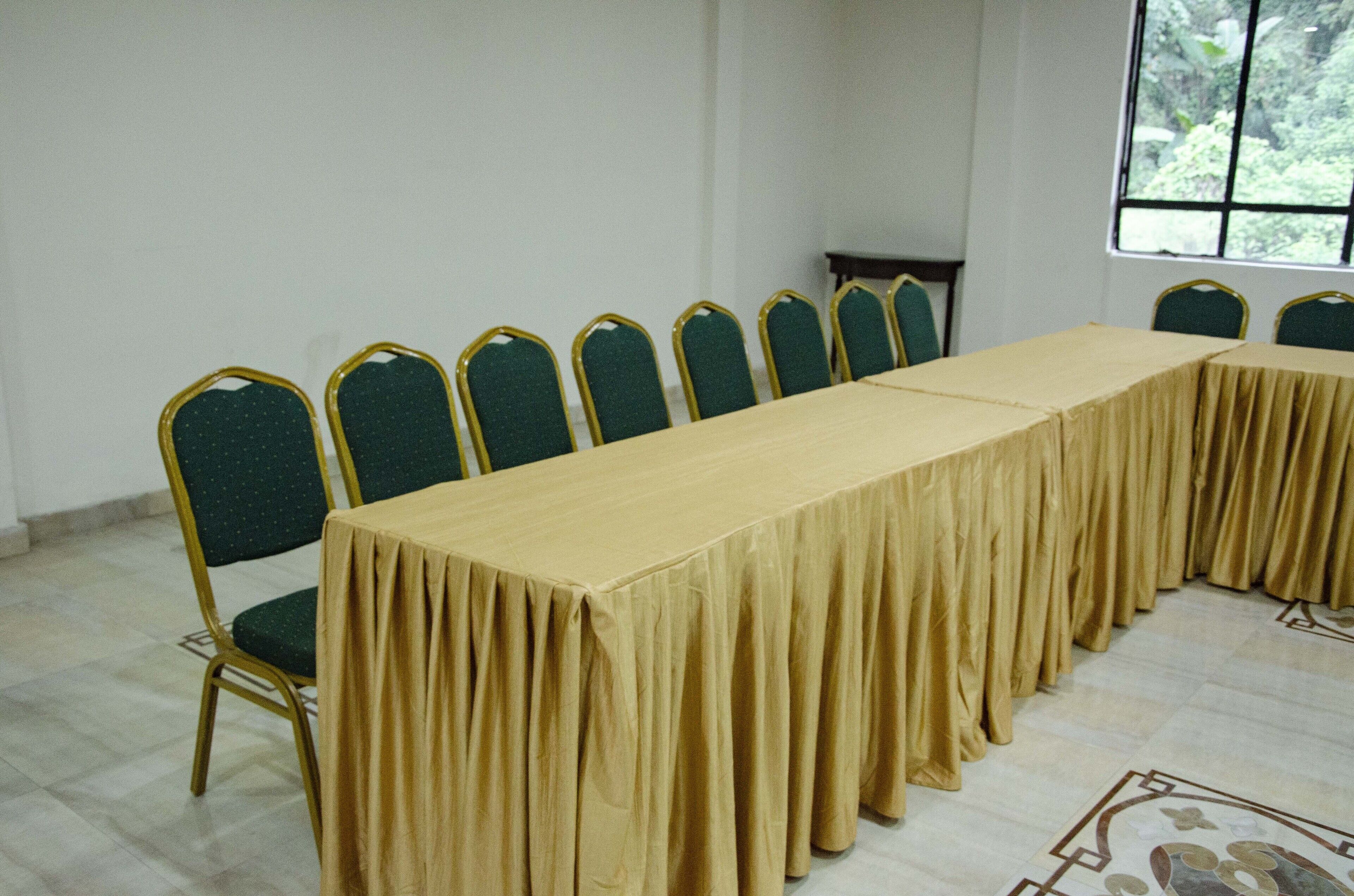 Hotel Shinkham Grand