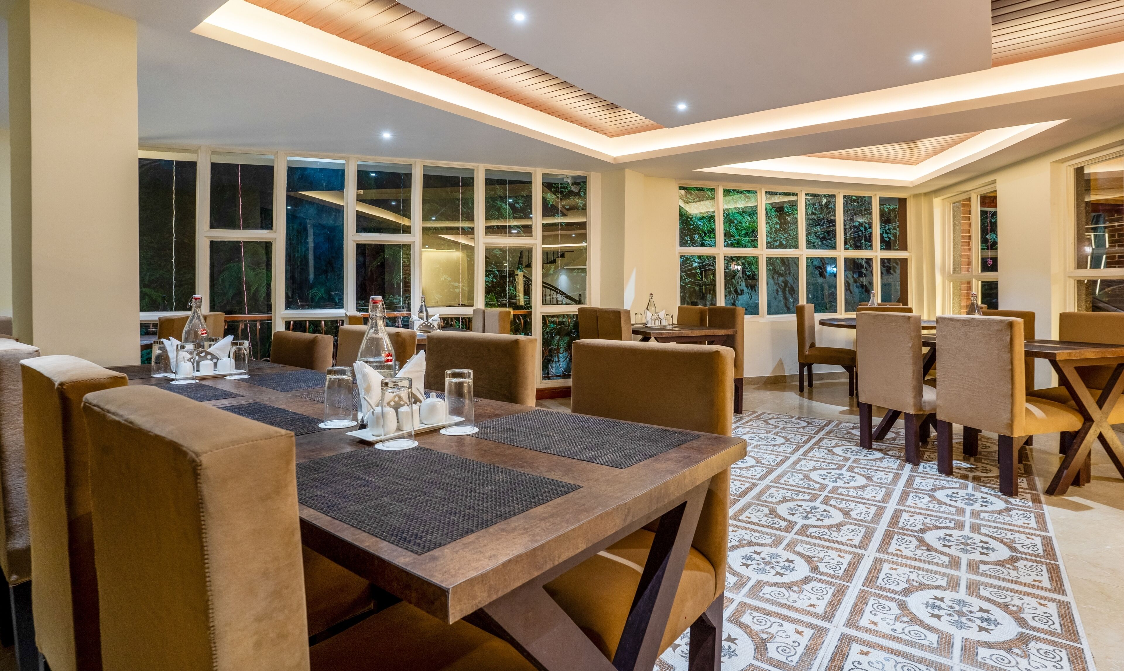 Hotels Meraki Grand By Treebo