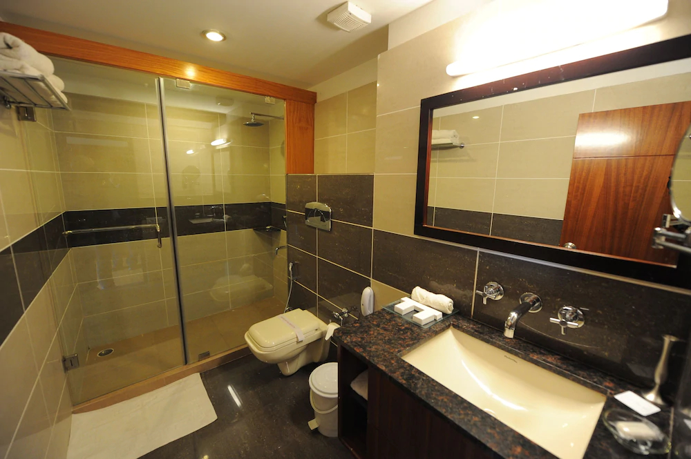 Hotel Suhim Portico