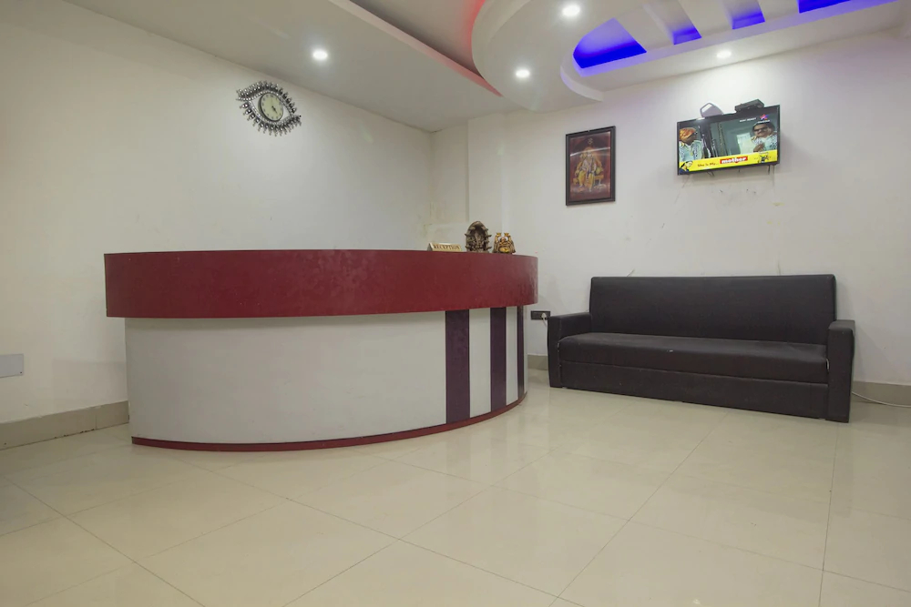 Hotel Blue Sapphire By OYO Rooms