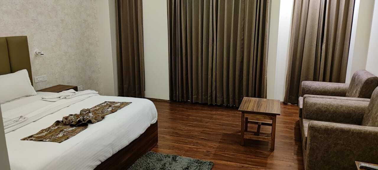 Divsai Retreat