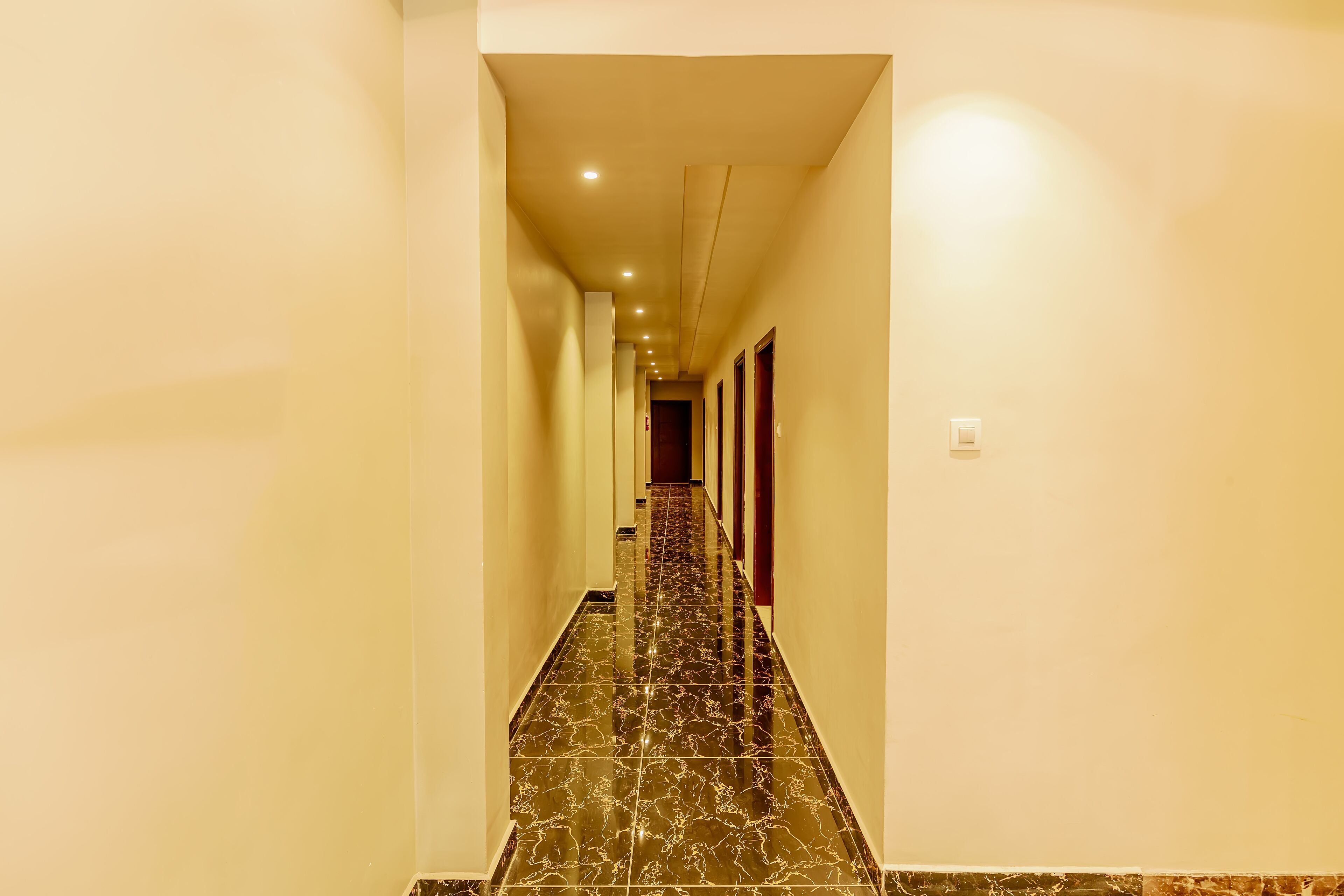 Hotel Akshay Grand