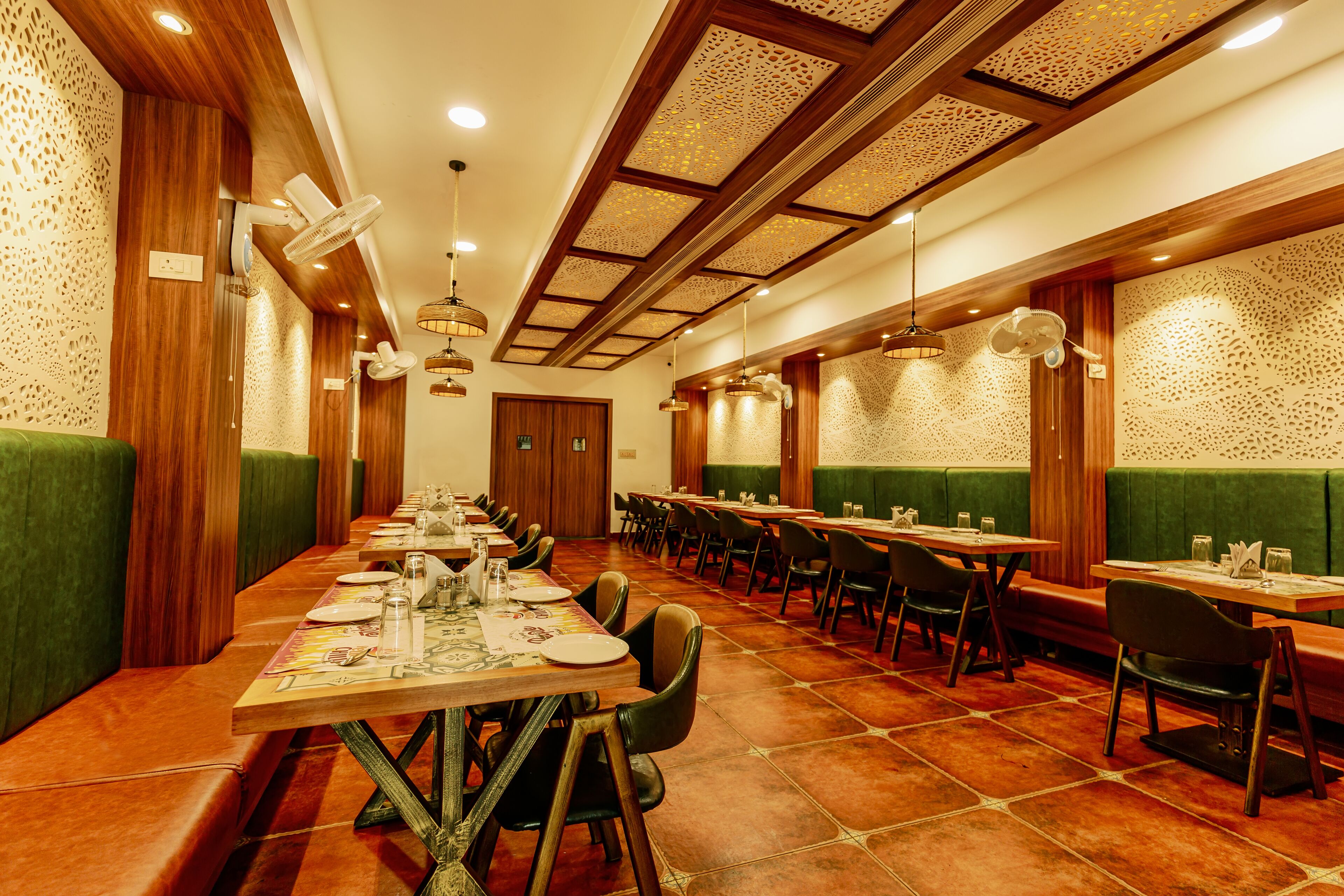 Hotel Akshay Grand