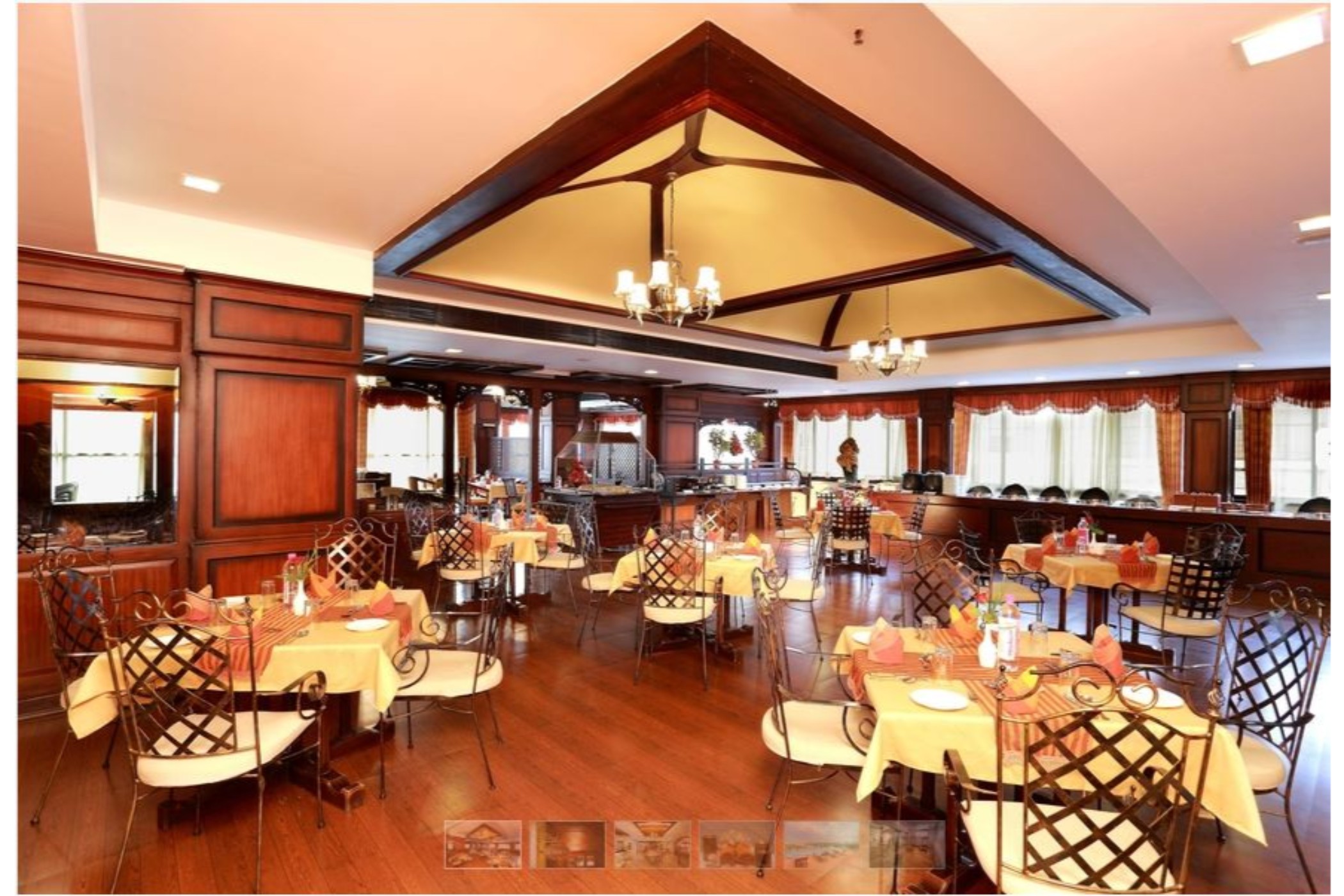MWC Club by Downtown