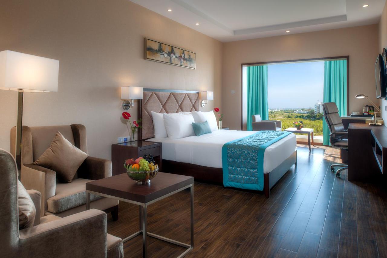 Days Hotel by Wyndham Chennai OMR