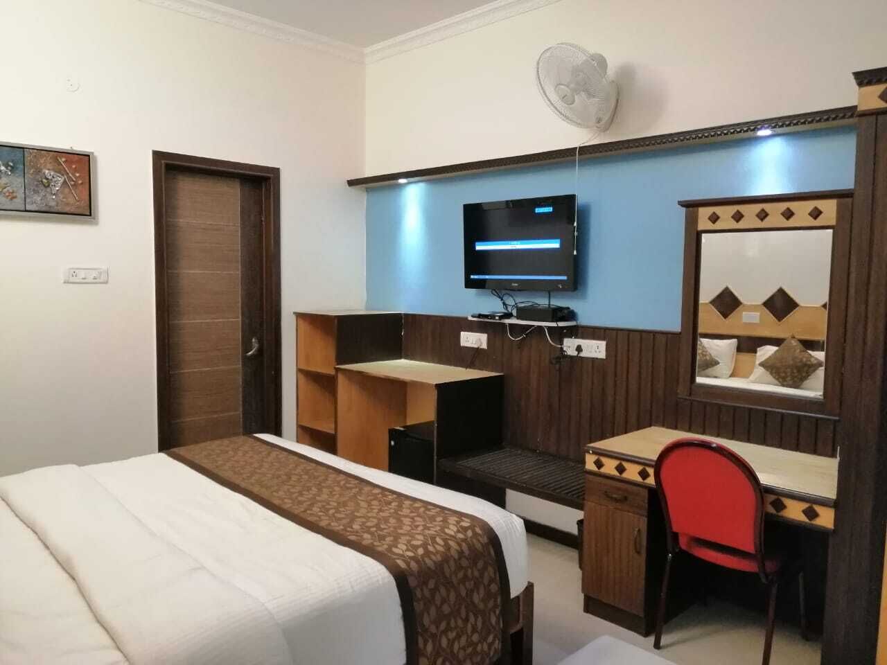 Yash Holidays By Nhospitality